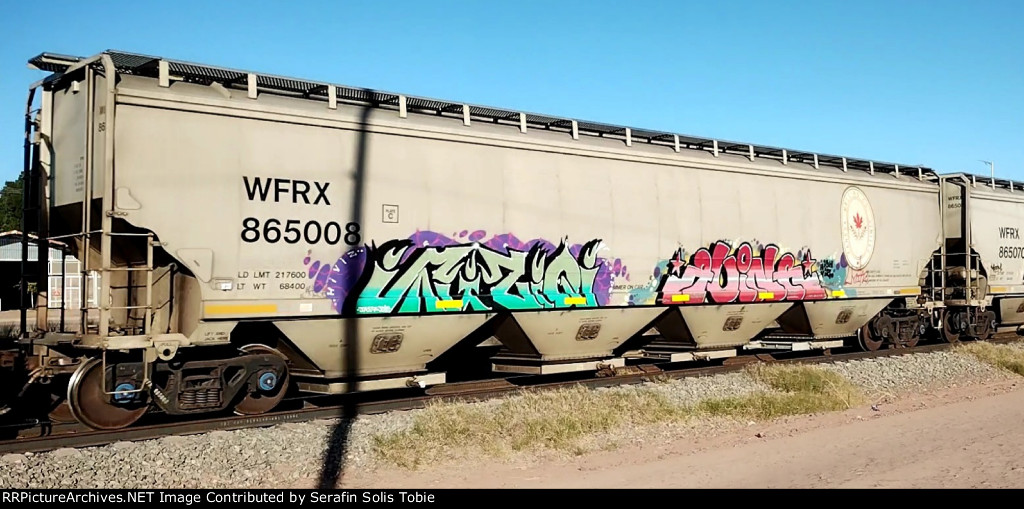 WFRX 865008 Con Grafiti 